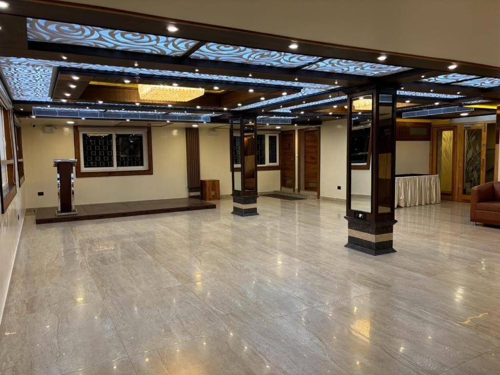 Hotel Golden Orbit Āsansol Dış mekan fotoğraf